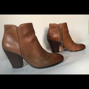 Dolce vita  Italian genuine leather booties